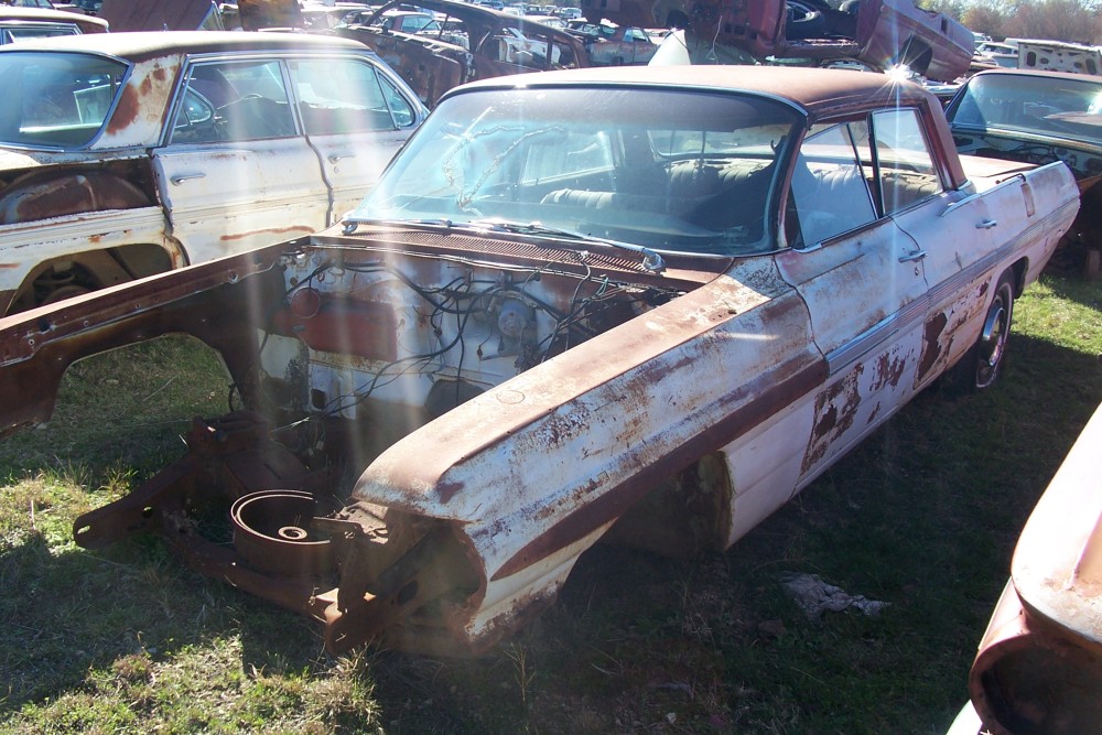 1962 Pontiac Parts Car 1